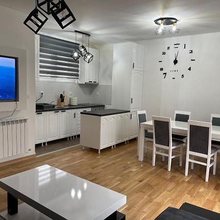 Royal Residence Apartmani 2 Pančevo Dış mekan fotoğraf
