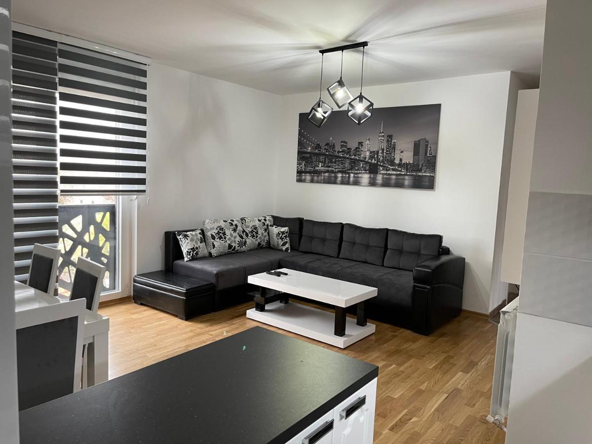 Royal Residence Apartmani 2 Pančevo Dış mekan fotoğraf