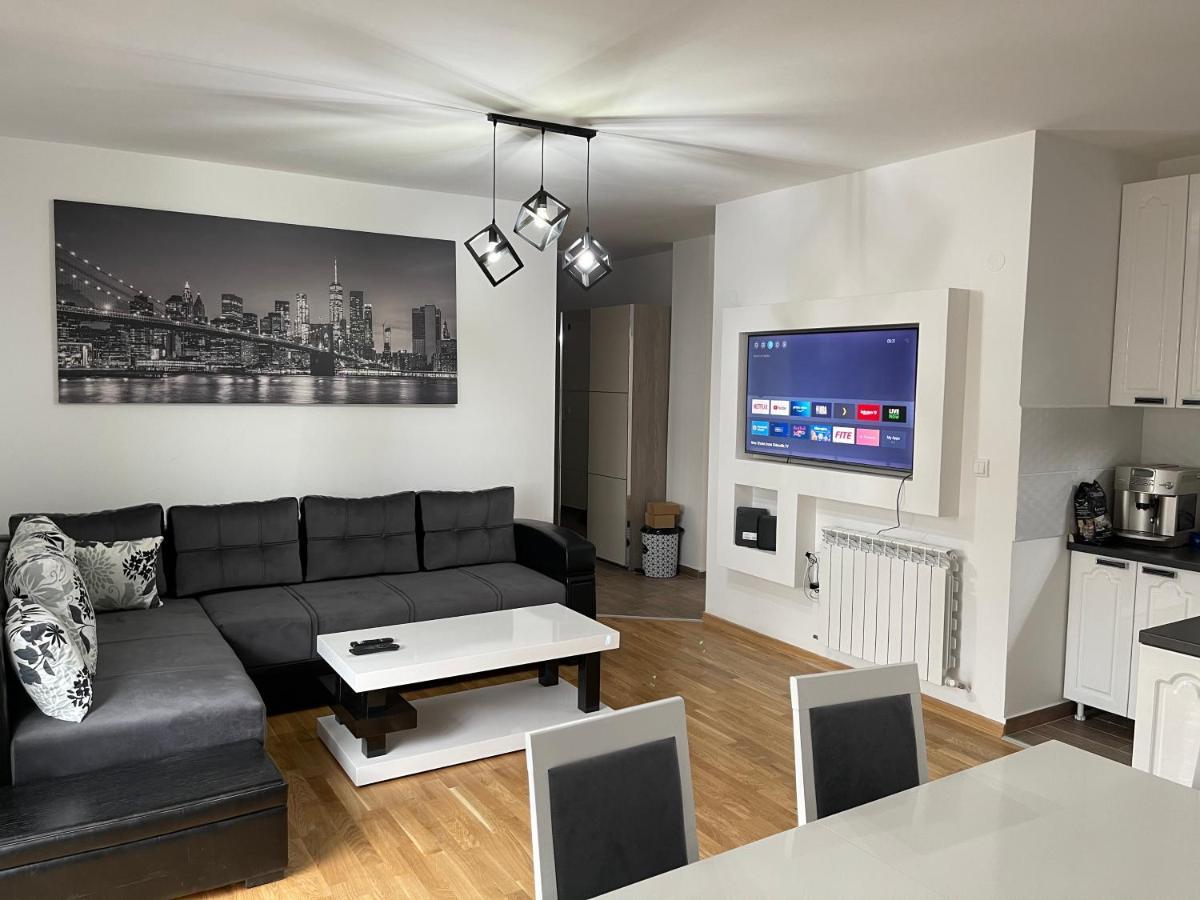 Royal Residence Apartmani 2 Pančevo Dış mekan fotoğraf