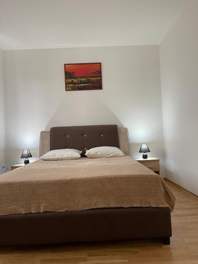 Royal Residence Apartmani 2 Pančevo Dış mekan fotoğraf
