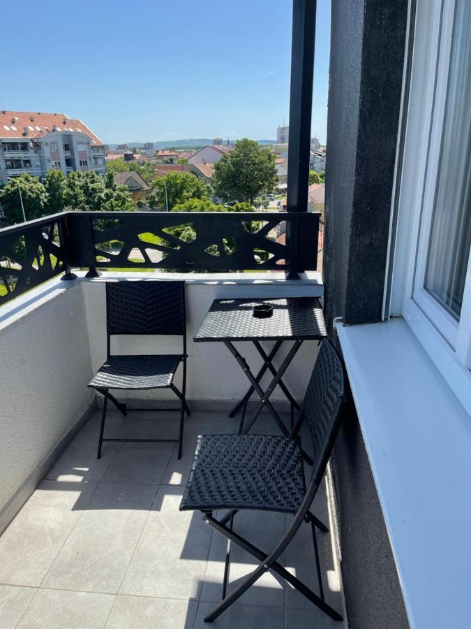 Royal Residence Apartmani 2 Pančevo Dış mekan fotoğraf